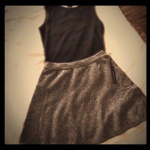 Perfect for fall!!!! Tahari Wool Skirt! So Cute!!